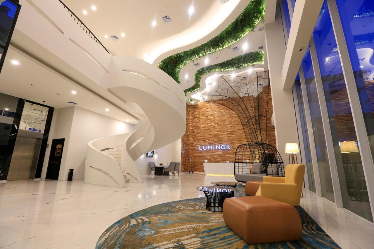 Luminor Hotel Purwokerto By Wh Exterior foto